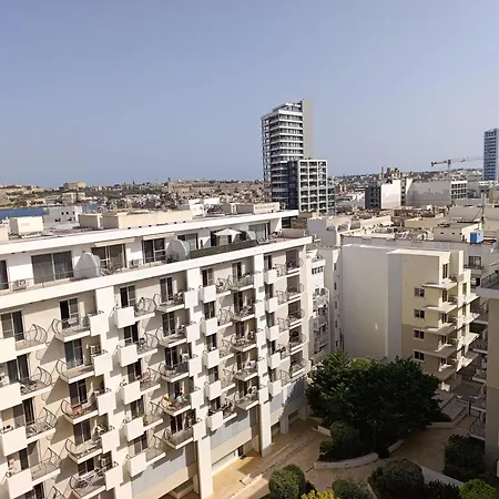 Modern Penthouse With 2 Bedroom & 2 Terraces By Seafront Walk アパート *