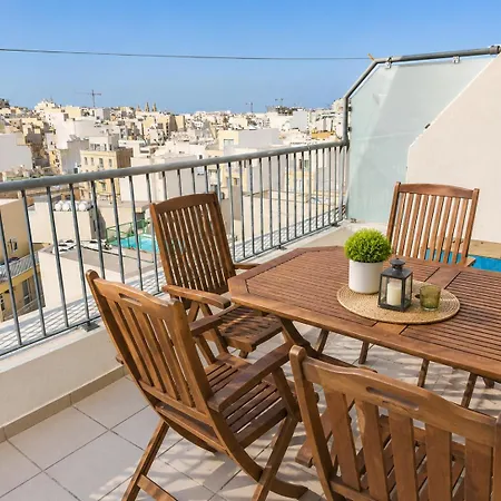Modern Penthouse With 2 Bedroom & 2 Terraces By Seafront Walk Apartment